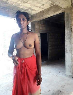 INDIAN AUNTY Gallery 3